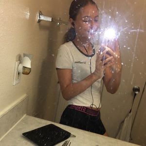 Meet your Posher, Mya